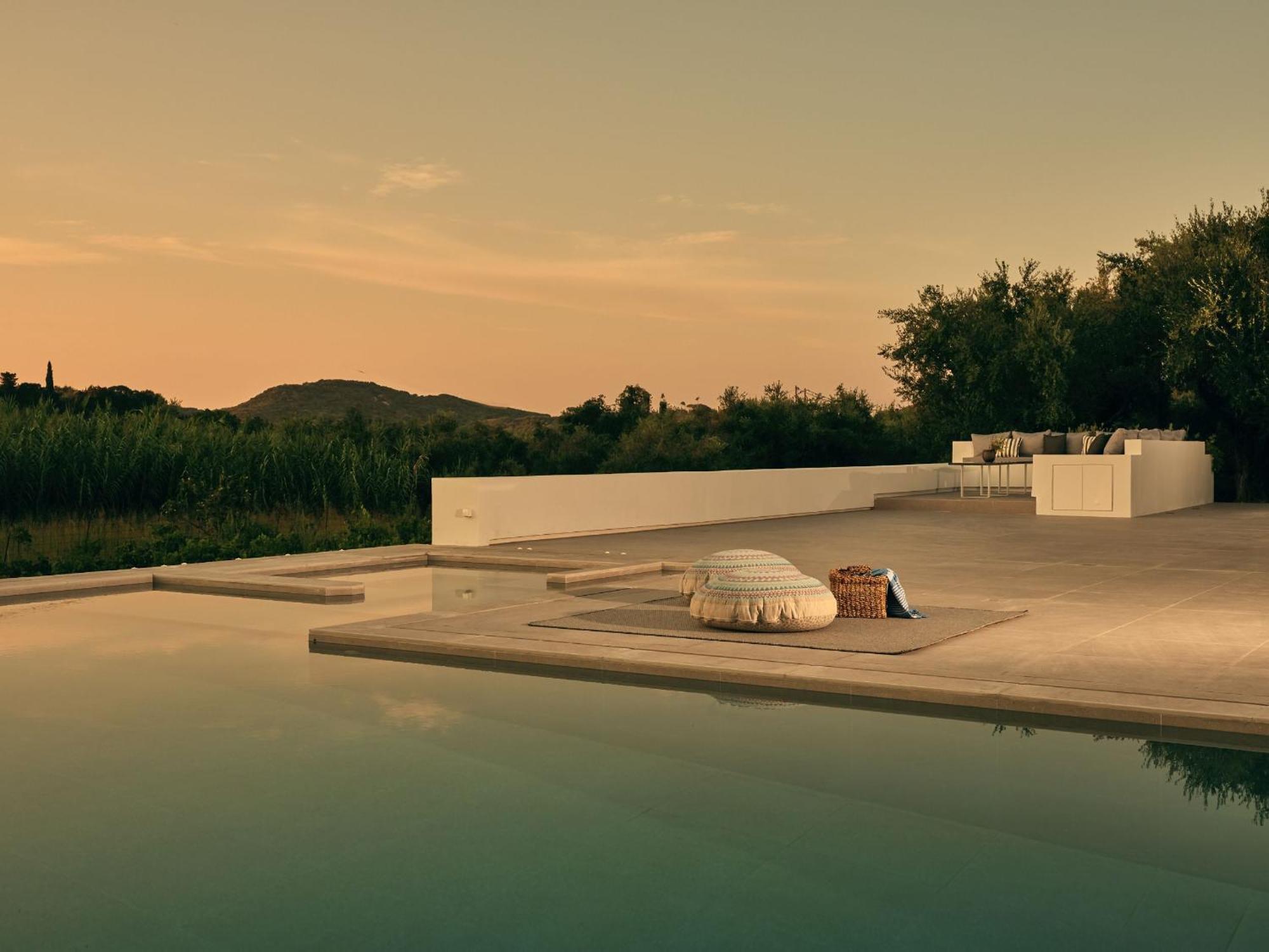 Drallos Luxury Villa Alikanás Exterior foto
