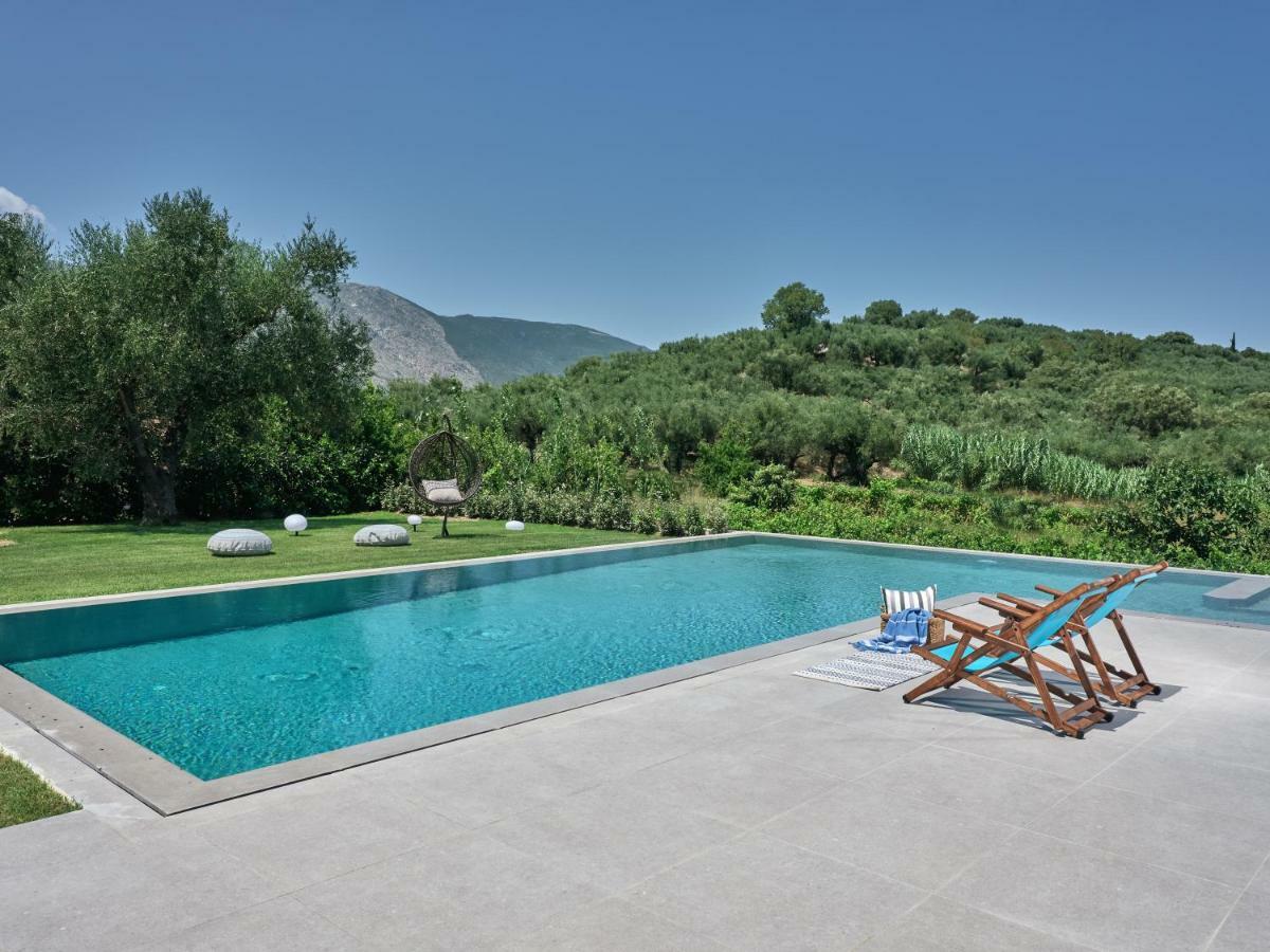 Drallos Luxury Villa Alikanás Exterior foto